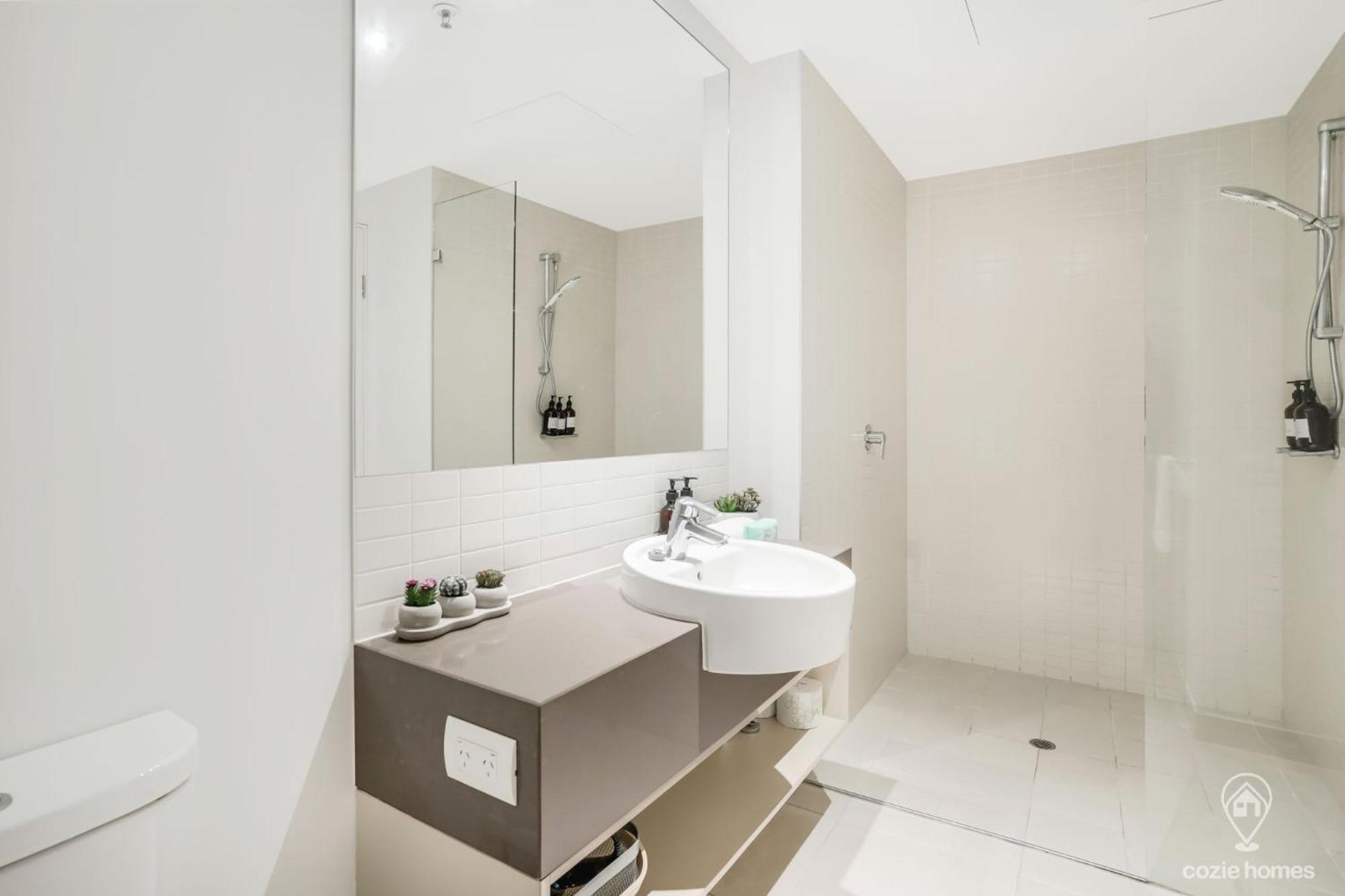 602 Harbour Lights With Ocean Views Hotell Cairns Rom bilde
